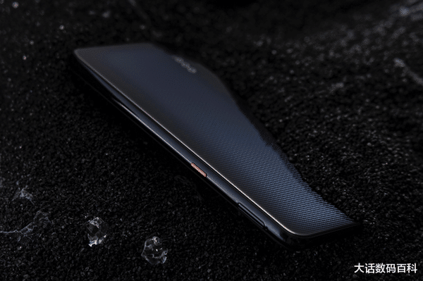 Linux|搭载双芯的iQOONeo6,那是非常值得游戏玩家期待的!