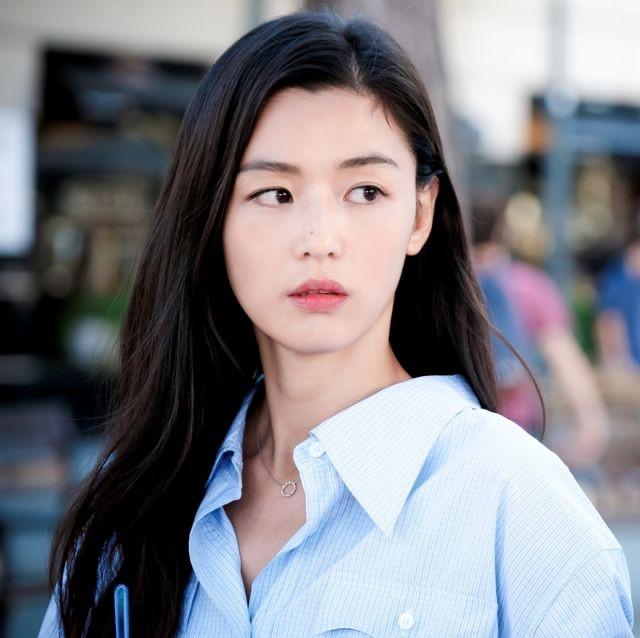 韩星|网评「顶级颜值」韩星:宋慧乔、金泰希、全智贤全上榜