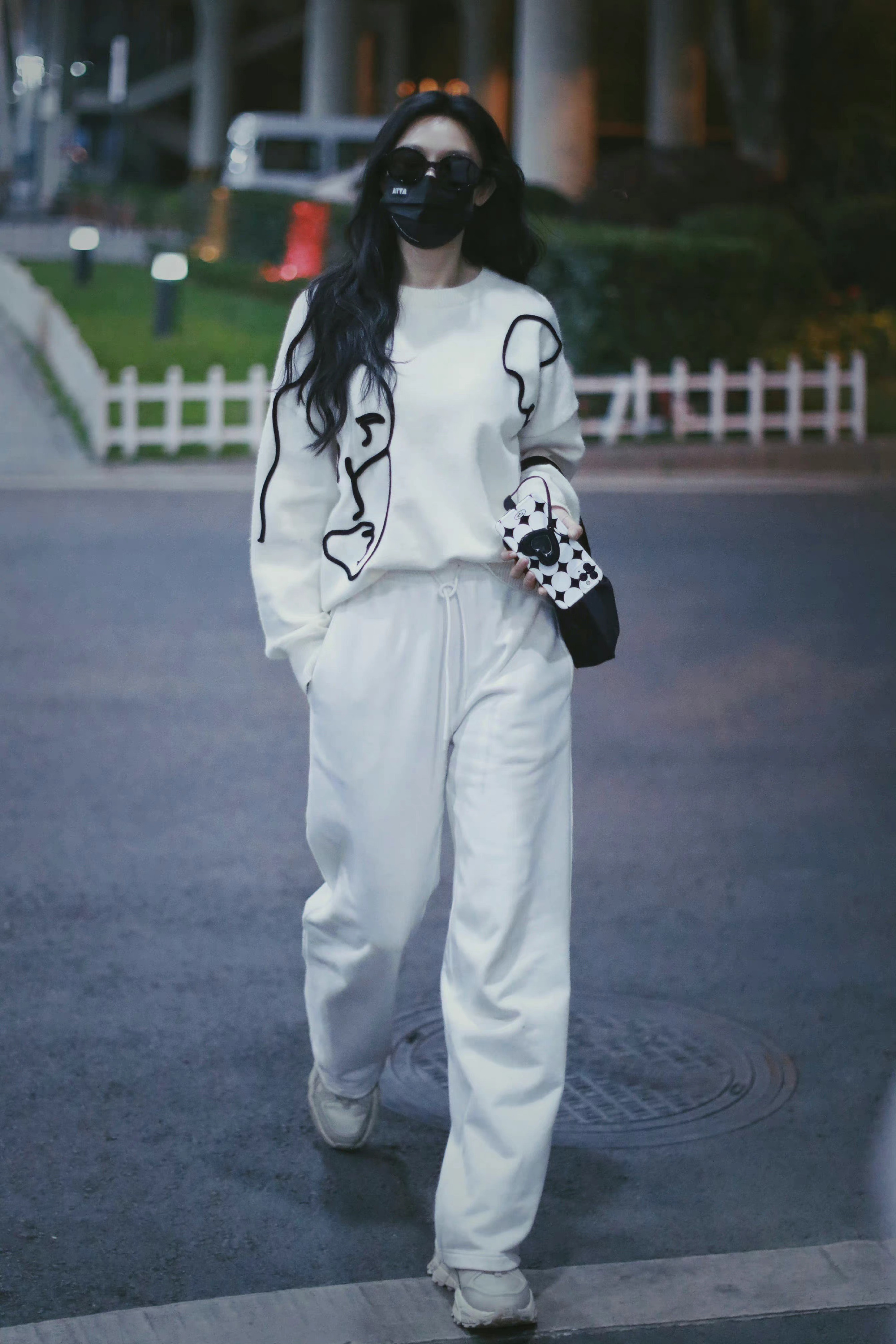 张俪|张俪这条件不翻个红，咱能服气吗？