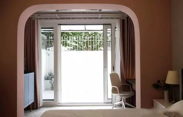 50㎡一字型公寓,玄关鞋柜可做电视墙,超经典的简约一居室