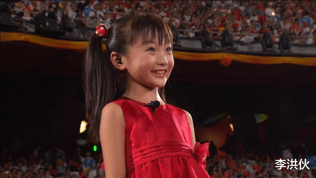 |张艺谋无法挽回的遗憾,被母亲耽误的林妙可,最终走向了销声匿迹