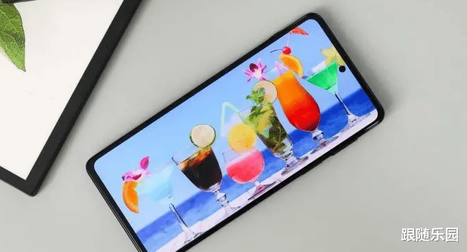 笔记本|摩托罗拉edge s2 pro曝光：各方面都很均衡，你觉得如何？