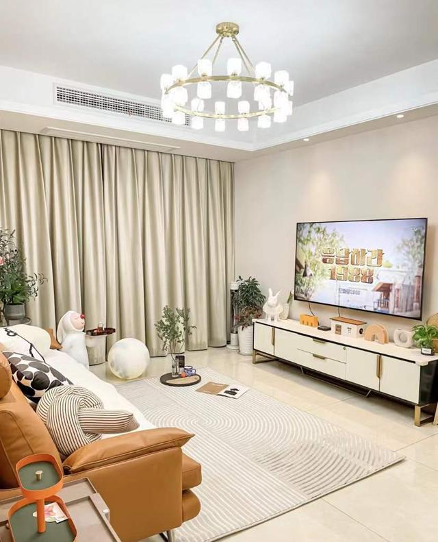 她家90精装房,历经3次改造,邻居:为啥你家可以这么好看