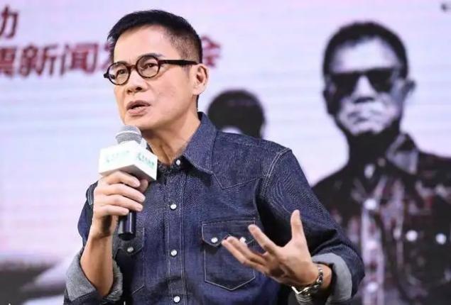 王刚|老来得子的11位明星:一把年纪还要赚奶粉钱,最大与孩子相差81岁