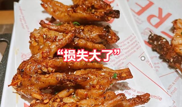 为了看世界杯,广东男子半夜起来点烧烤,被妻子逮个正着:胆真肥
