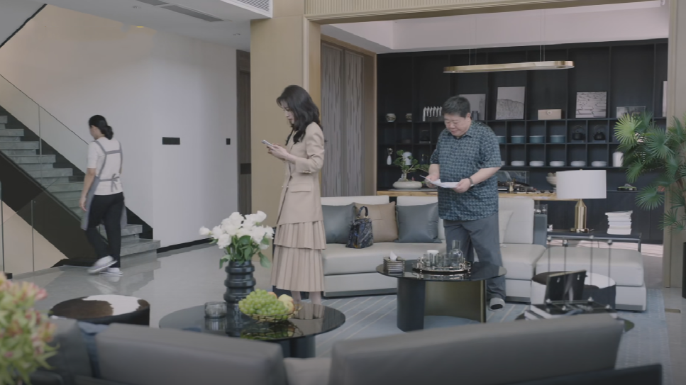 万茜|湖南卫视拿到“王牌”了,万茜新剧仅播4集,收视率直逼第一!