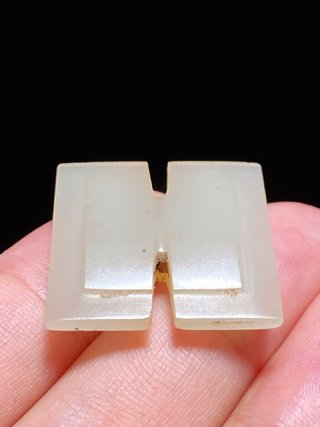 和田玉籽料|明以前 熟坑 和田玉籽料 白玉 工字珮 挂件