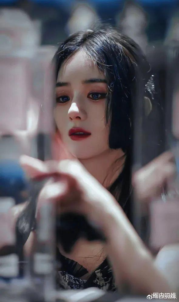 古力娜扎|杨幂、热巴、赵丽颖…公主切发型PK,娜扎却输惨了!