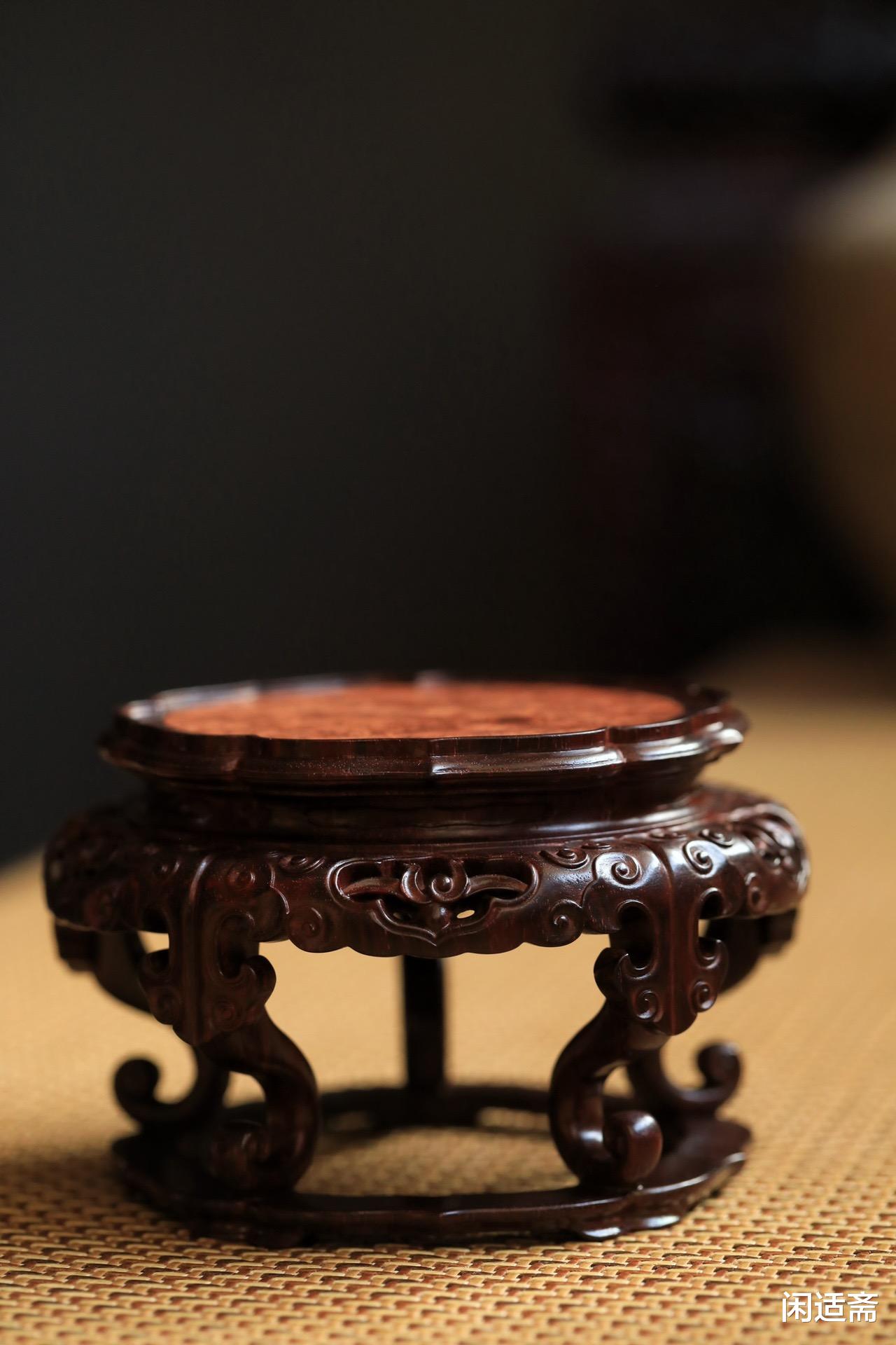 紫檀|东方精美器物，紫檀带托泥如意高足几座
