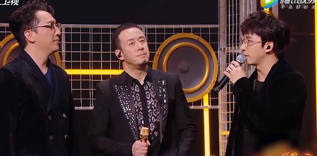 唐汉霄|《闪光的乐队》唐汉霄致敬赵英俊，王靖雯又一次唱哭吉克隽逸