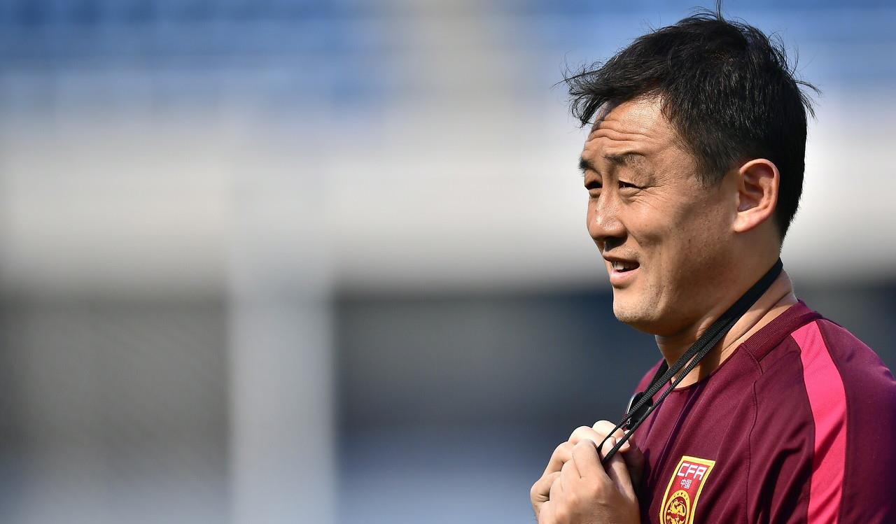 國(guó)足|國(guó)足規(guī)?？胺Q空前，亮相第一天牌面巨大，國(guó)足新團(tuán)隊(duì)誕生！