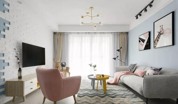 145平北欧风三居室黑板墙+黄色谷仓门,成了餐厅中一道风景线