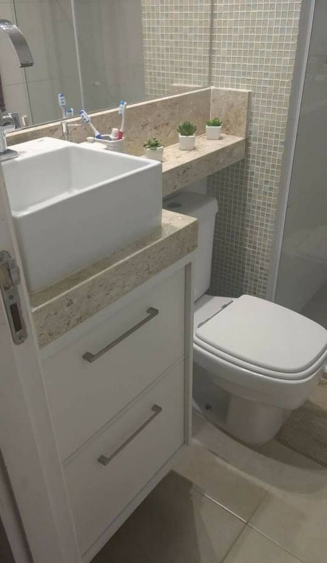 小户型卫生间扩容,洗手台做加长设计,亲戚来了都羡慕!