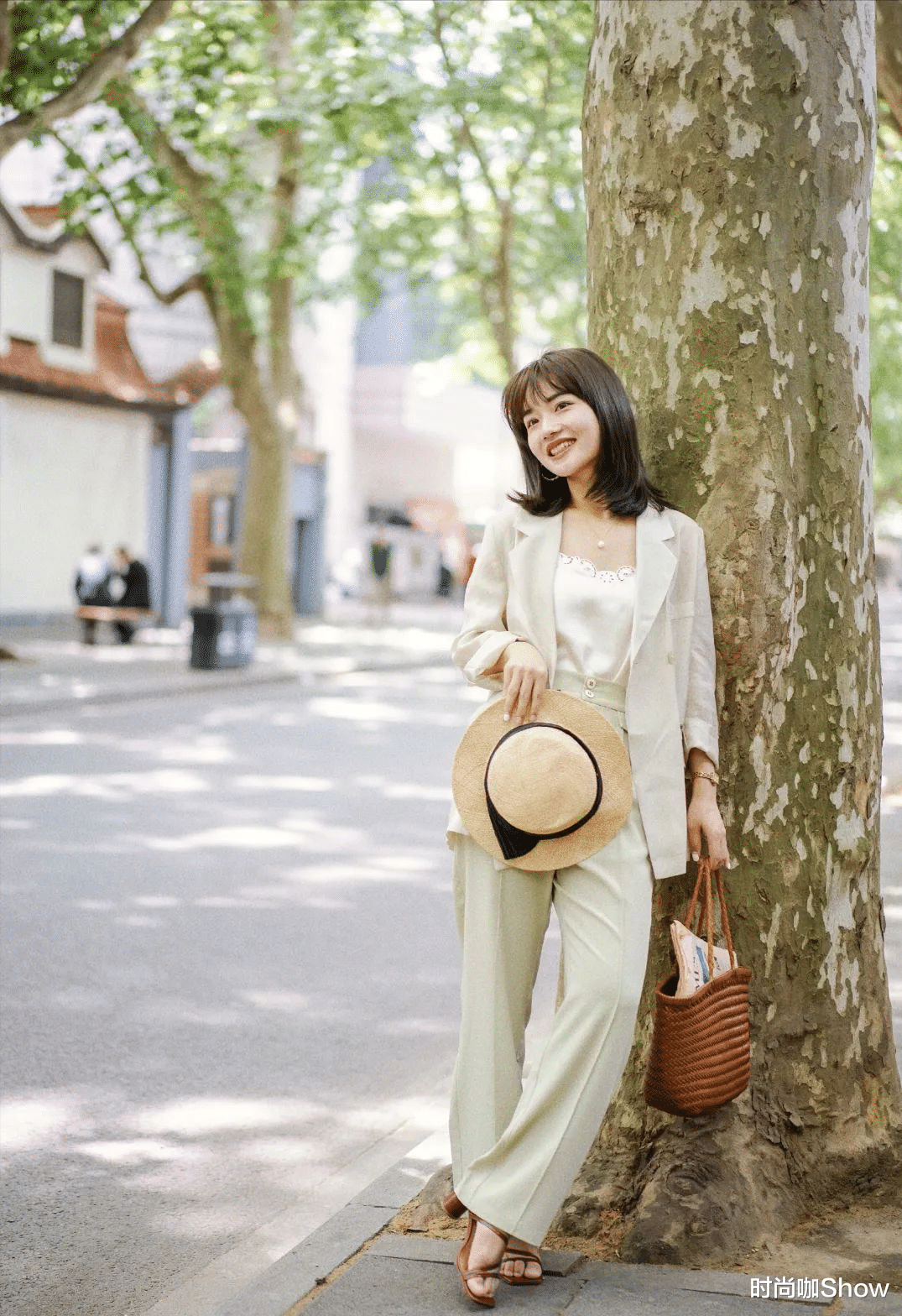 穿衣搭配|初入职场的新人,学会这3个穿搭技巧,显得稳重不幼稚