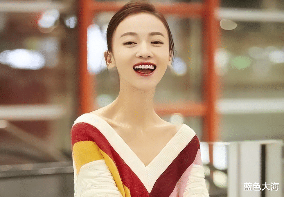 蝴蝶骨|直角肩、蝴蝶骨、漫画腰,娱乐圈的畸形审美带歪了多少观众