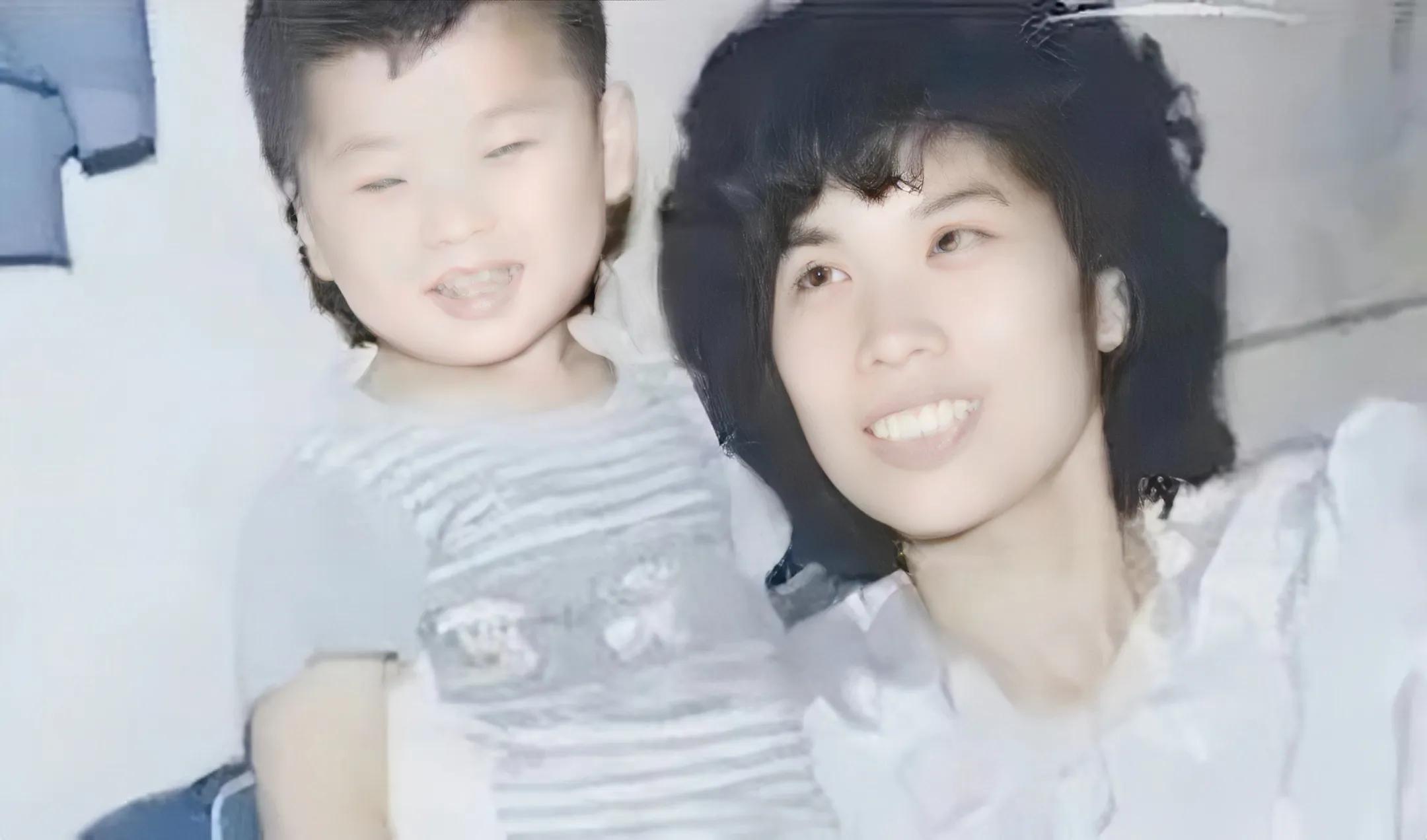 董明珠|?董明珠：为儿子董东东放弃再婚的念头，儿子40岁未婚让她担心！