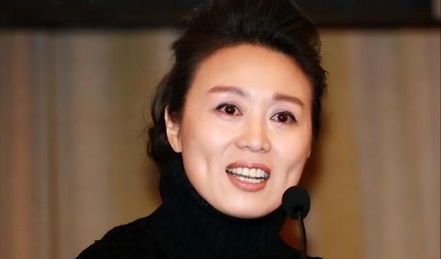 吴琼|国家一级演员吴琼：嫁小15岁老公恩爱多年，被宠成幸福的小公主