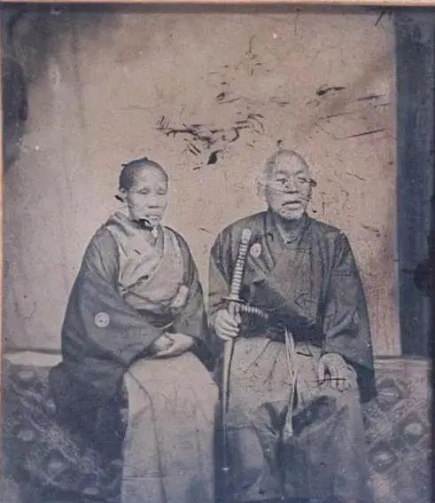 东芝|147年日本国民品牌一拆为二,东芝显露“日薄西山”疲态?