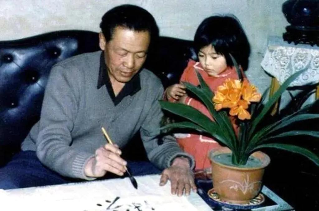 方辉|《英雄虎胆》“李汉光”方辉仙逝：享年94岁，摔了一跤进重症病房！