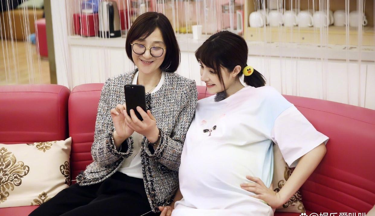 麦迪娜·买买提|网聊仨月，首次见面就称麦迪娜是老婆！婚前买房只写媳妇名字