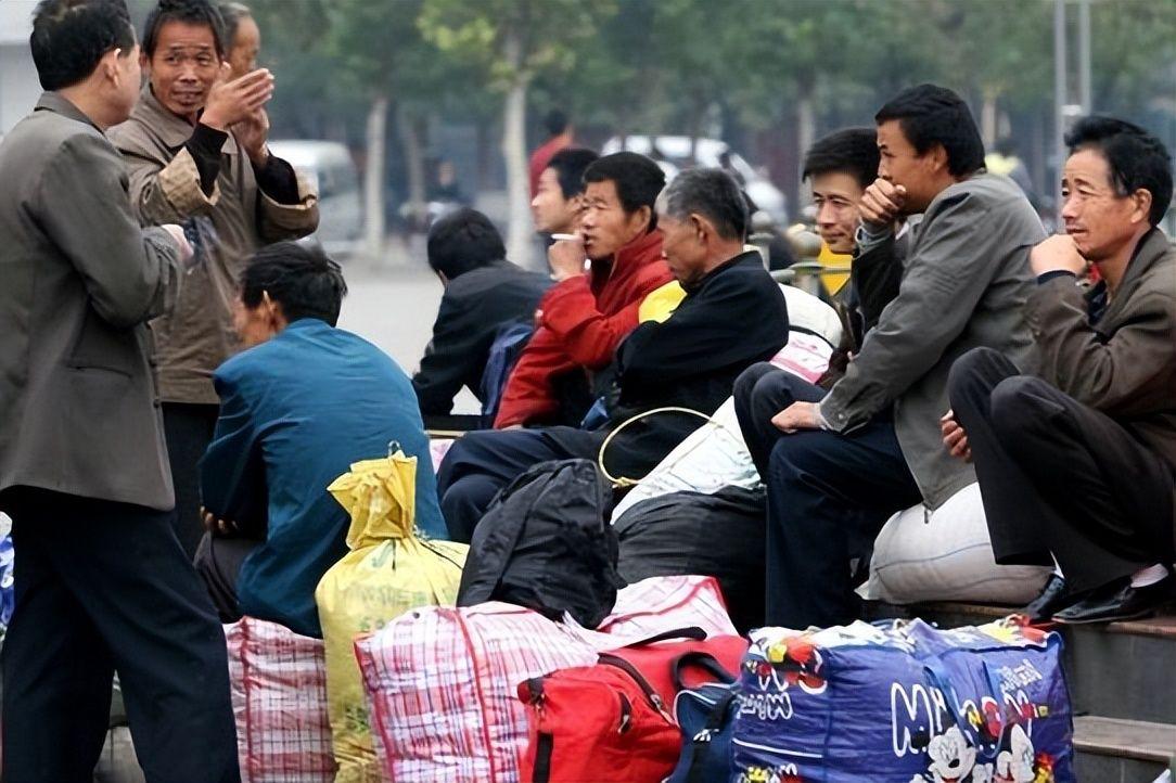 为什么民工工资提高了，却要提前回家，难道他们不愿意挣钱？