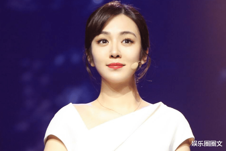 王晓晨|与胡歌传绯闻，被经纪人狂怼“混得差”，王晓晨经历了什么？