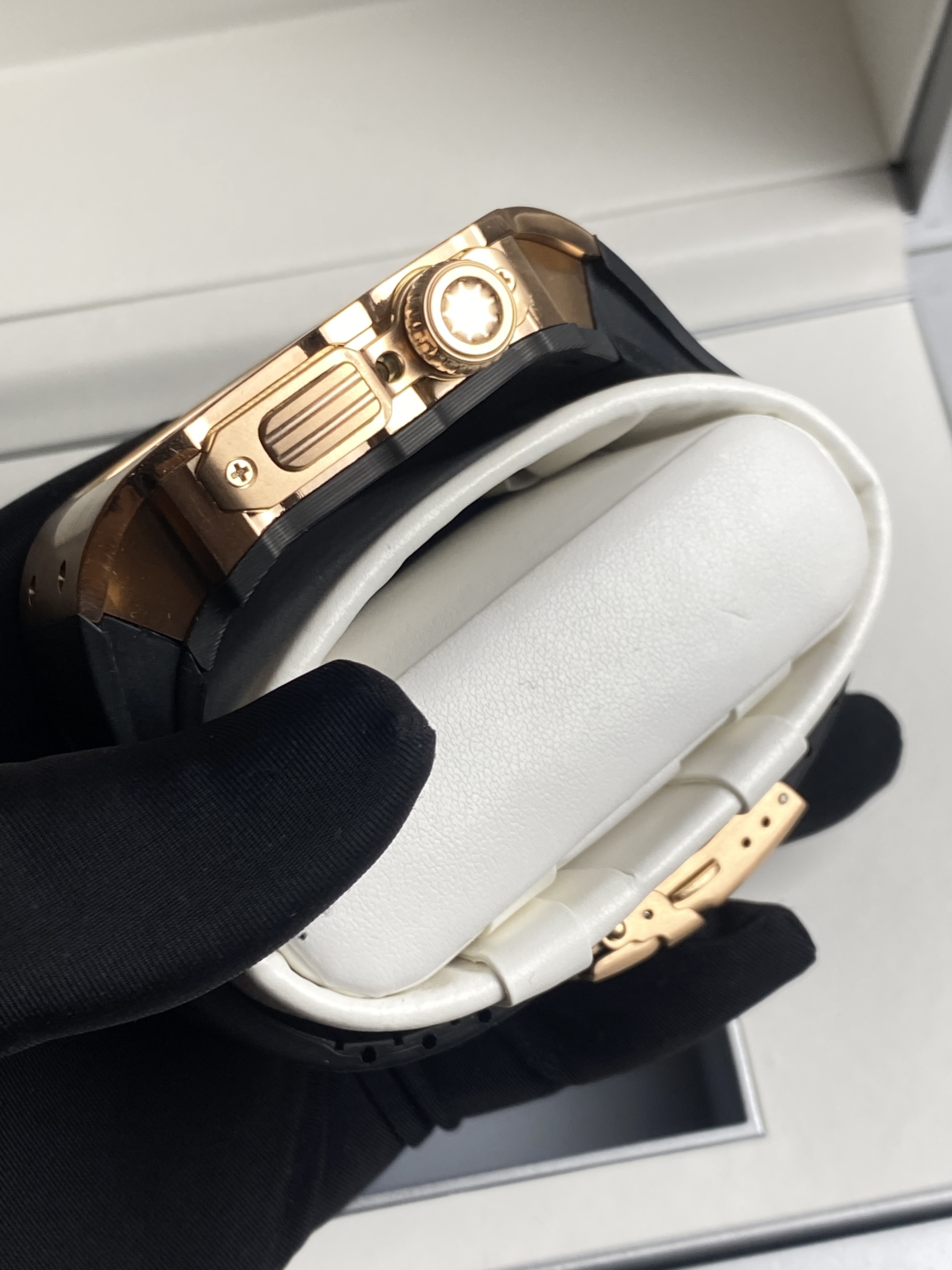 |智能手表和机械手表到底怎么选？对比三个方面，答案一目了然