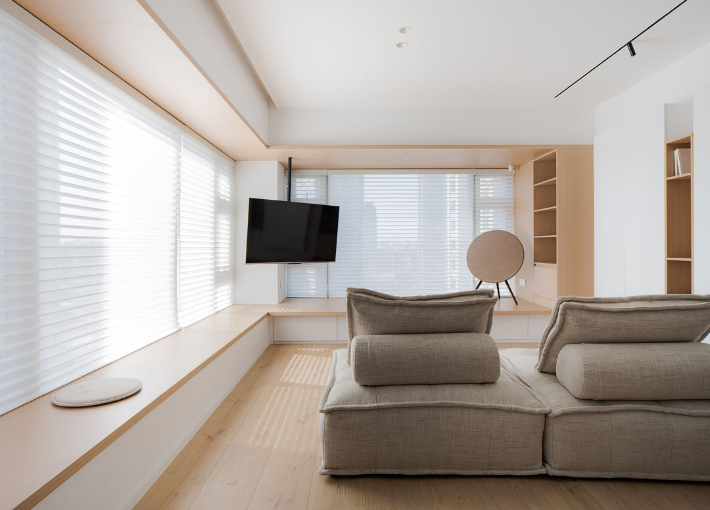 难怪那么多人喜欢简约原木风,看完这套81㎡两居室才明白,太治愈