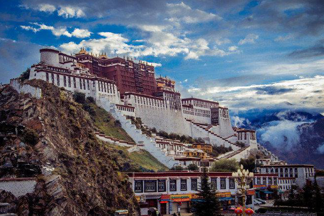 布达拉宫|逛布达拉宫，打卡人民币取景地，这份西藏旅游攻略记得收藏哦