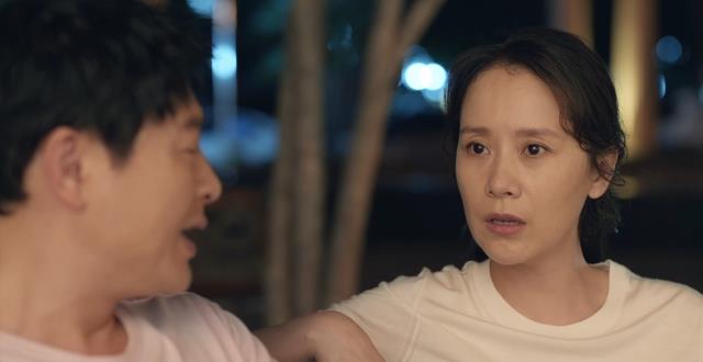 迈克尔·贝|心居：冯晓琴“落难”，这3个人的真面目曝光，太现实