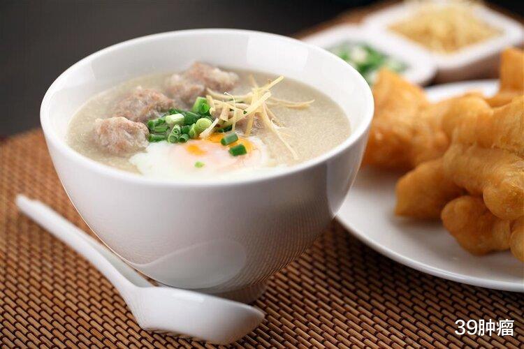 蛋白质|早餐为啥不能吃大米粥？会致癌吗？除了米粥，3种早餐也要少吃