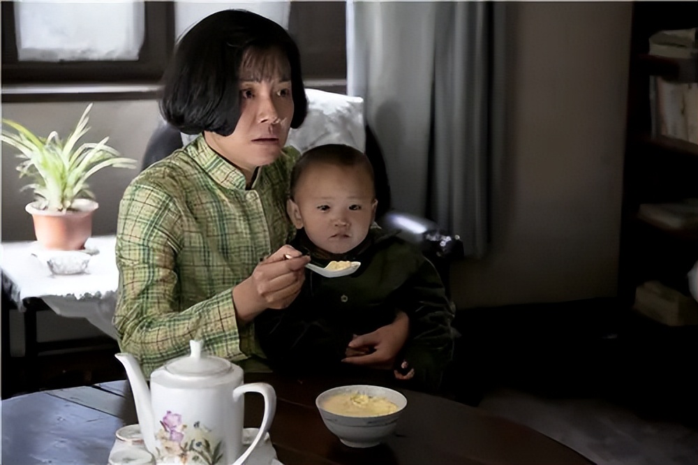 整容|“江德华”称绝不整容,坦言什么角色都能演好:演员和长相无关