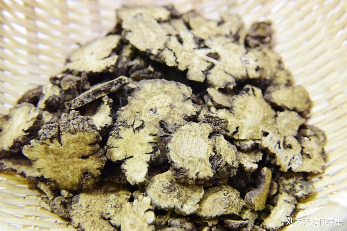 皮肤病|怎么判断是不是血瘀？调理血瘀常用的一味药，活血化瘀！