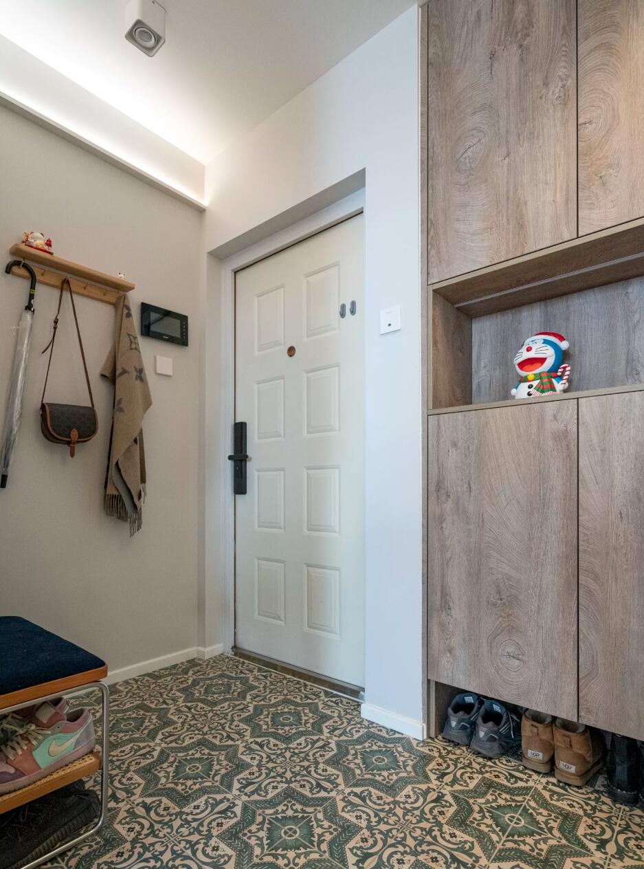 她拒绝“隐形浪费”,90㎡,只要一居室,反而将实用性拉满了