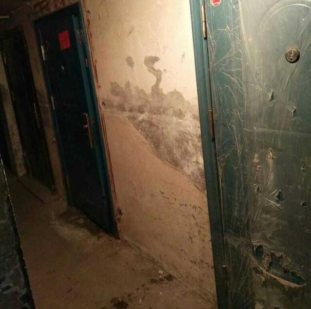 晒晒我的婚房,满屋才10平,估计你都没见过,同学都嘲笑我穷酸