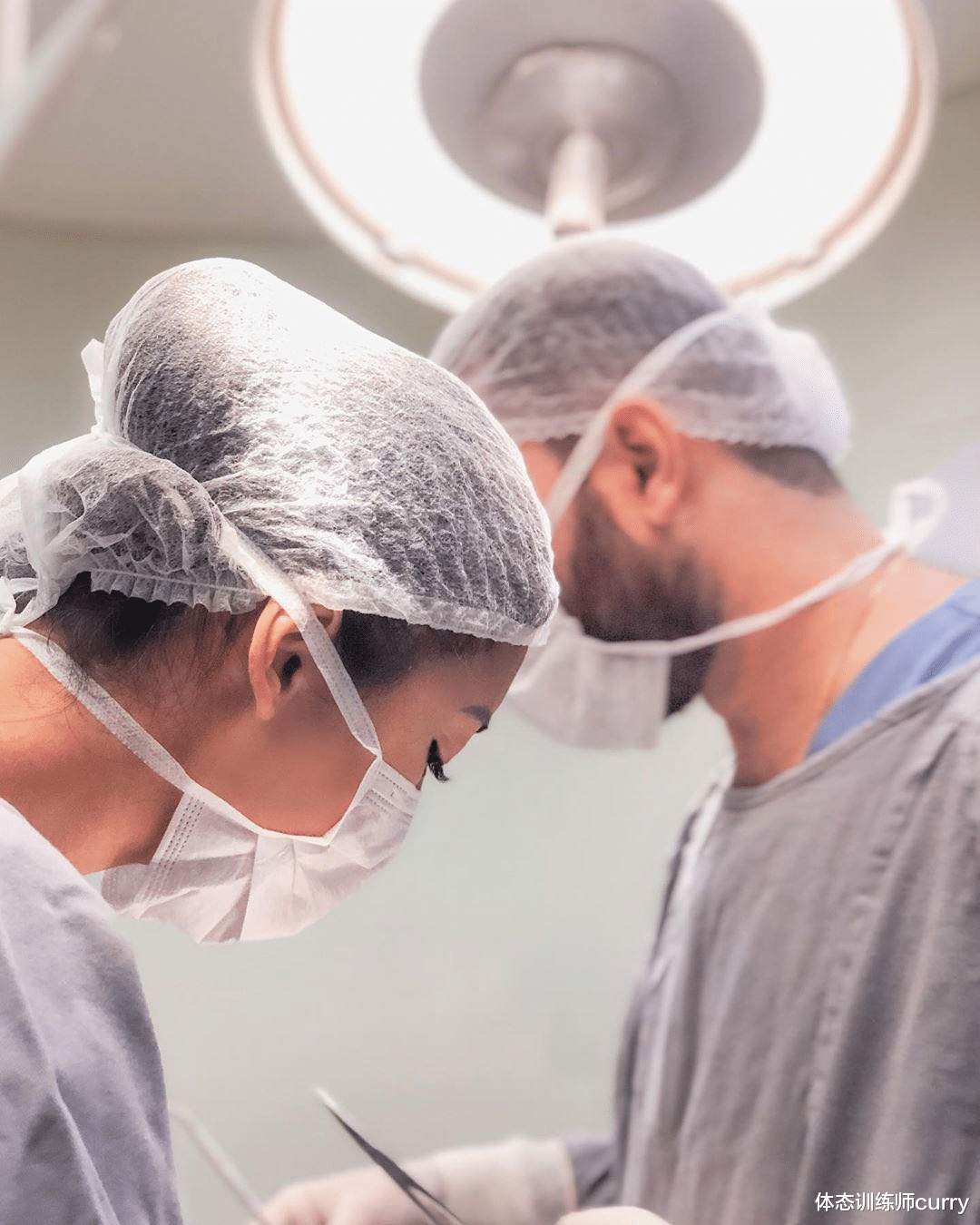 健身|巴西美女医生爱健身,身材不输健身教练,保持身材需要注重这三点