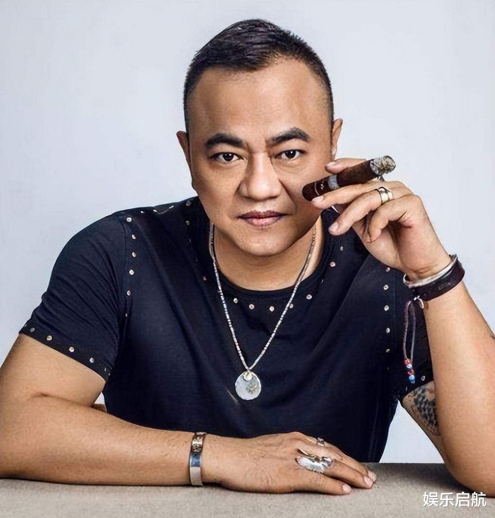 赵钢|张家豪从安保小弟逆袭到本山传媒副总，却因车辆剐蹭在阴沟了翻船