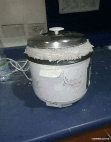 |“十年前后的手机变化有多大？”合着就变了个字母