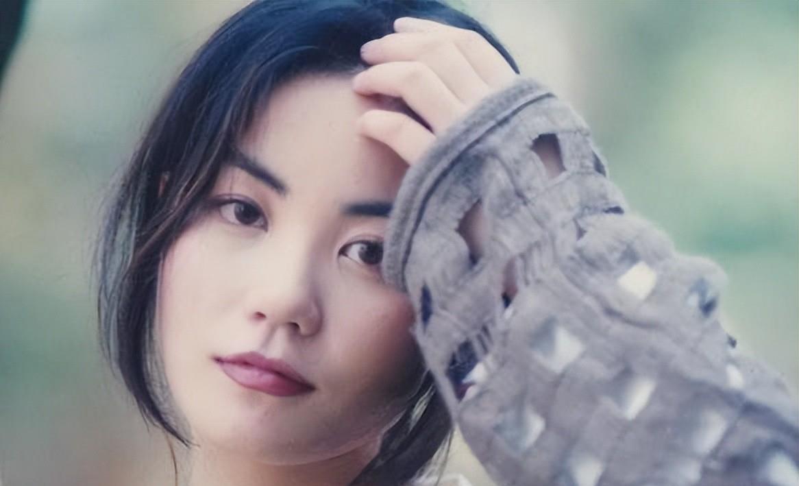 栾树|咏梅栾树结婚29年,两人相爱的背后,却隐藏着王菲的风流史