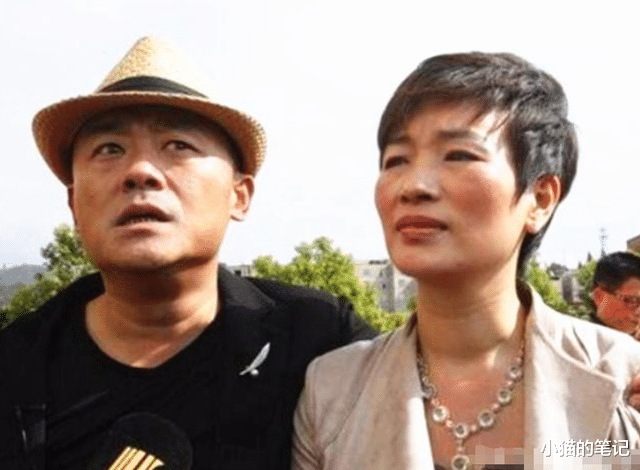 周立波|周立波毁灭史:从“凤凰一哥”到“人人喊打”,他做了哪些荒唐事