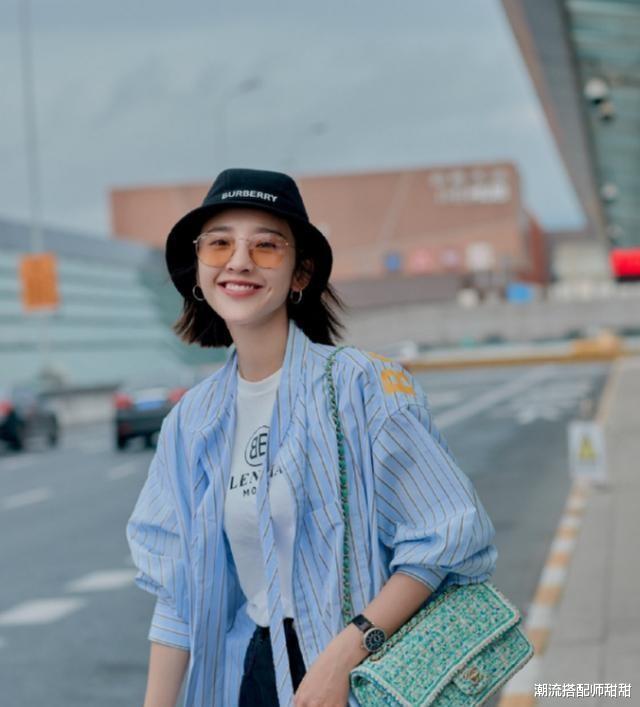 唐艺昕|唐艺昕晒张若昀视角美照，素颜镜头下仍然美，无名指上的婚戒很素