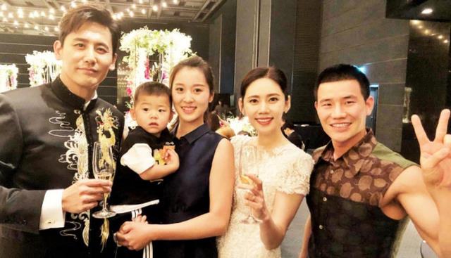 谢孟伟|“嘎子”谢孟伟闹离婚,准备换00后女友,10亿家产一分都不给老婆