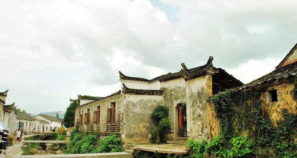 |中国值得躺平的八个原生态古村落，最适合11月份去，便宜又实惠