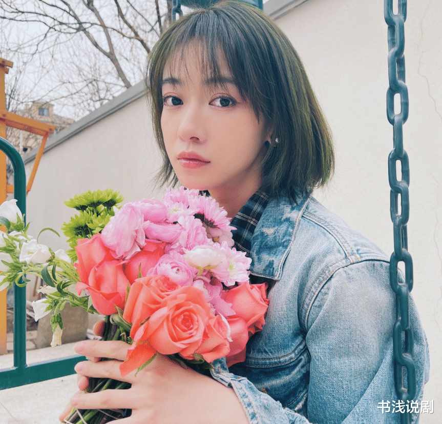 吴谨言|《传家》定档，吴谨言引热议，出道8年才演女主，她这次能翻红？