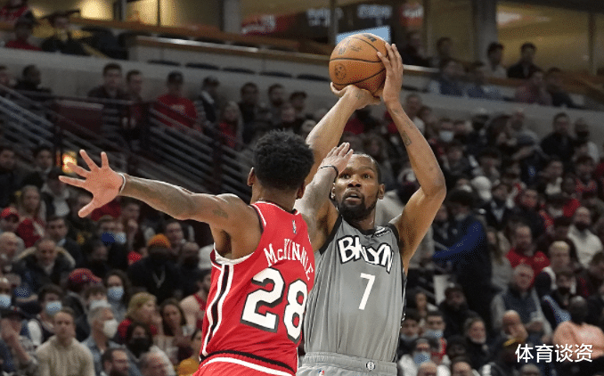 詹姆斯·哈登|13胜3负！NBA最强三巨头？哈登25+16打爆公牛，杜兰特10投27分太轻松