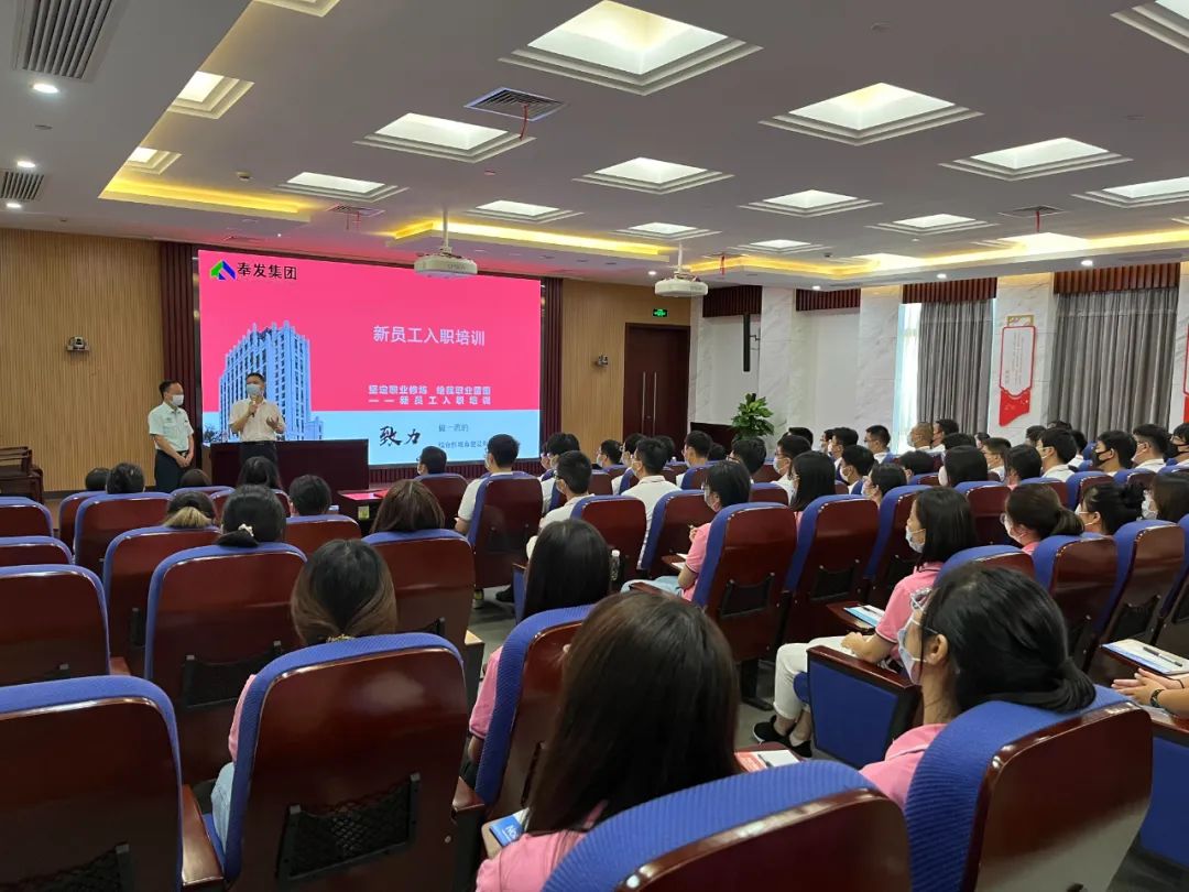 奉贤|先参军锤炼，再上岗兴业！奉贤推出“带编入伍”新办法