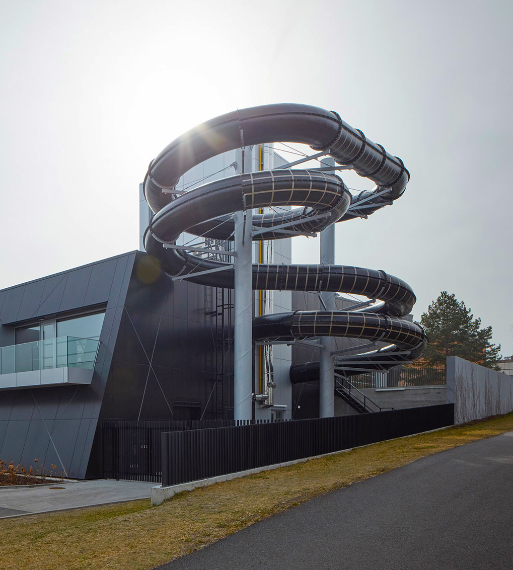 亿伽设计│温泉设计│Louny市政游泳馆:将泳池的活动场景置入城市公共空间