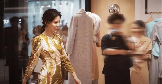 曾黎|美到令张柏芝挪不开眼的曾黎,当年又怎会把富大龙输给了她