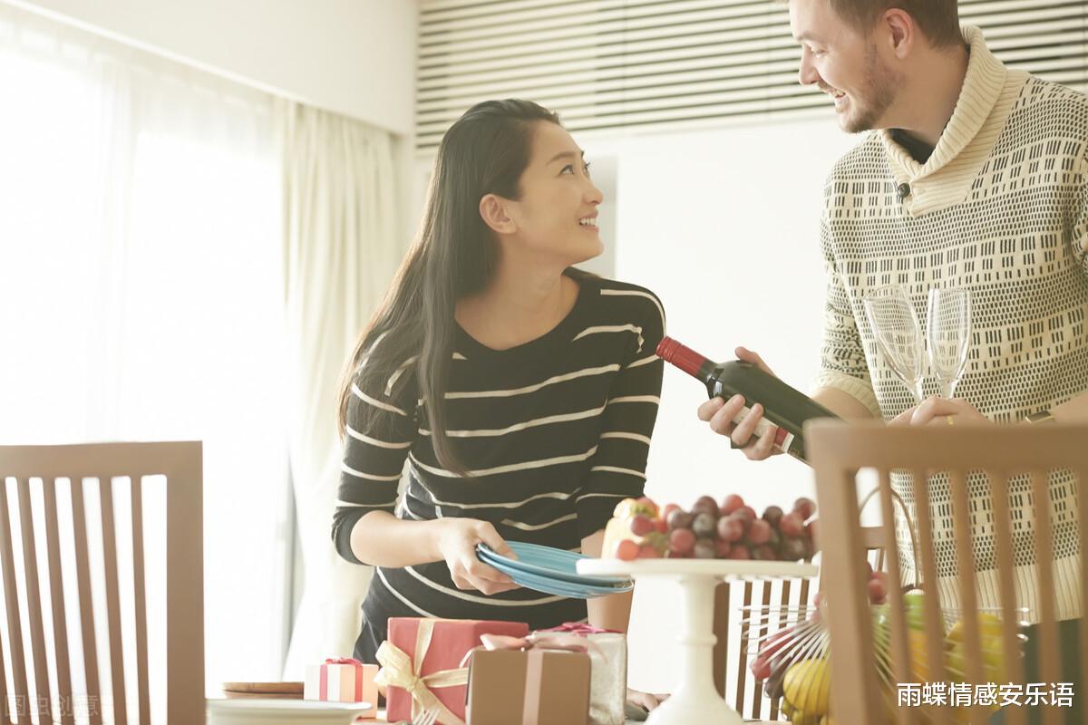 怀孕|\不要脸的,你算老几,未婚怀孕,还来教训我\儿子:这里你不要再住了