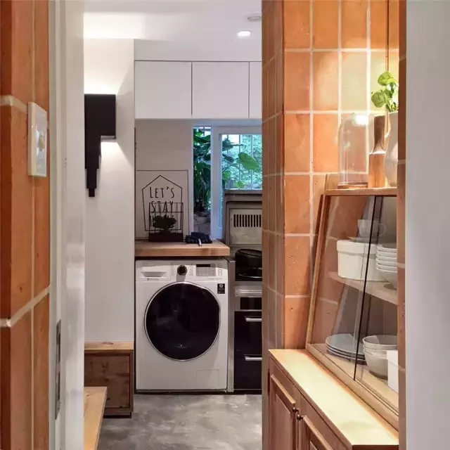 俩夫妻花3万装修38㎡一室一厅,水泥铺地面,自己做家具!